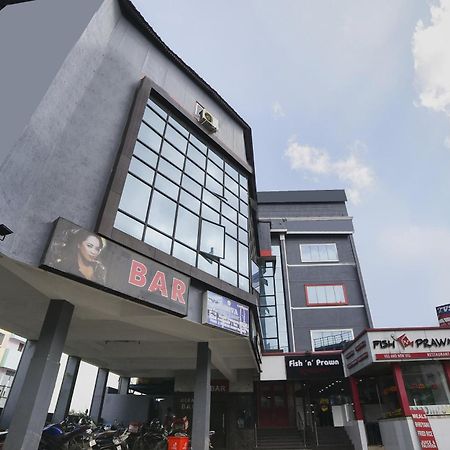 Collection O Vadapalani Hotel Chennai Ngoại thất bức ảnh