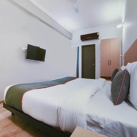 Collection O Vadapalani Hotel Chennai Ngoại thất bức ảnh