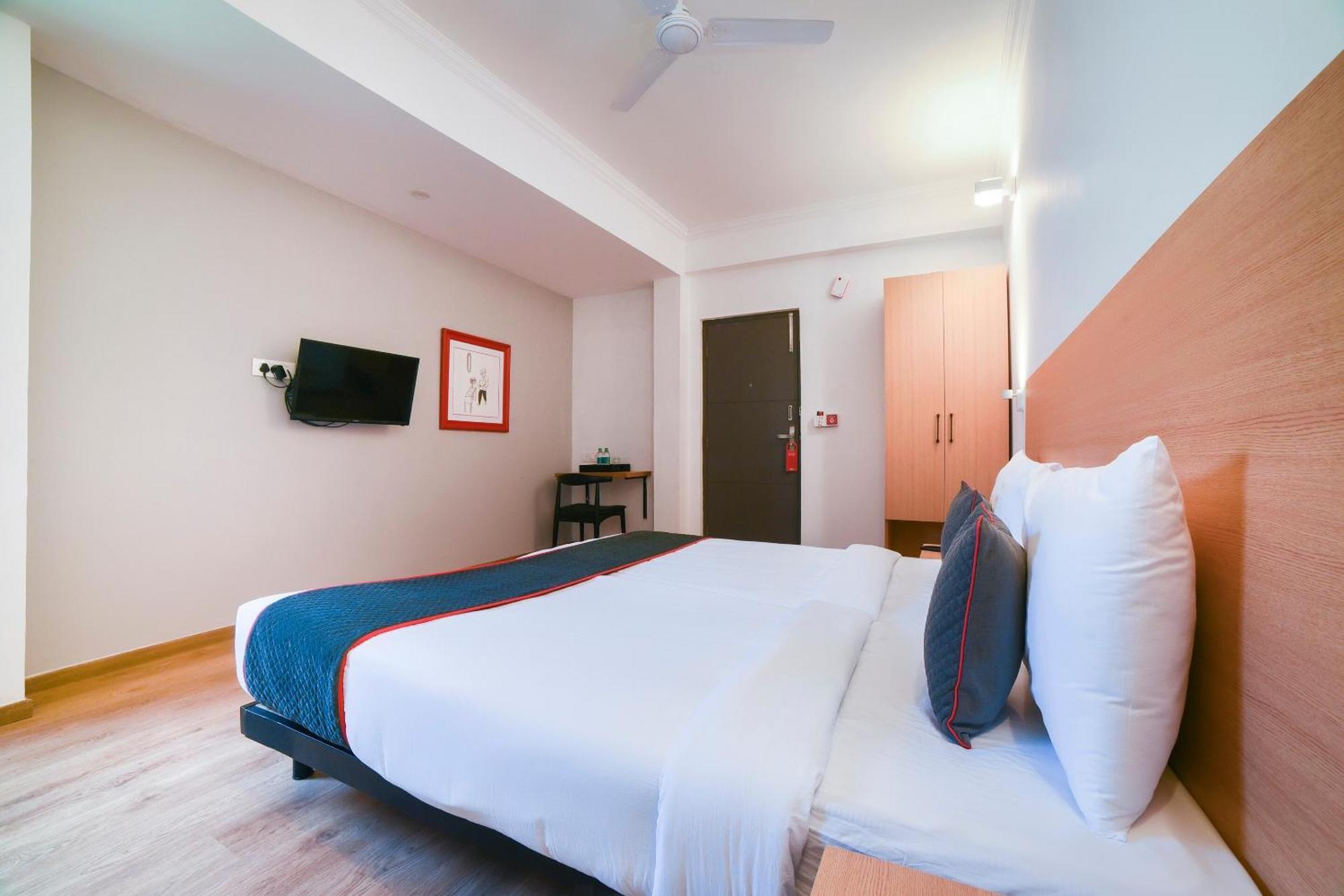 Collection O Vadapalani Hotel Chennai Ngoại thất bức ảnh