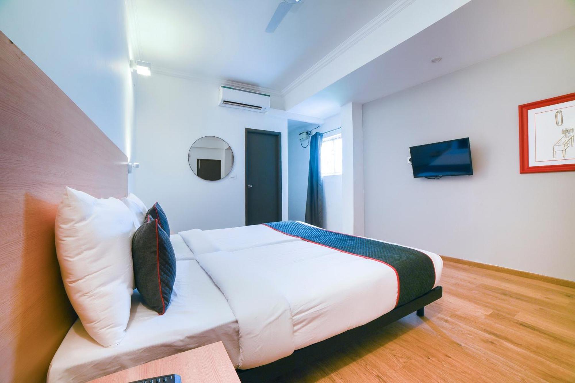 Collection O Vadapalani Hotel Chennai Ngoại thất bức ảnh
