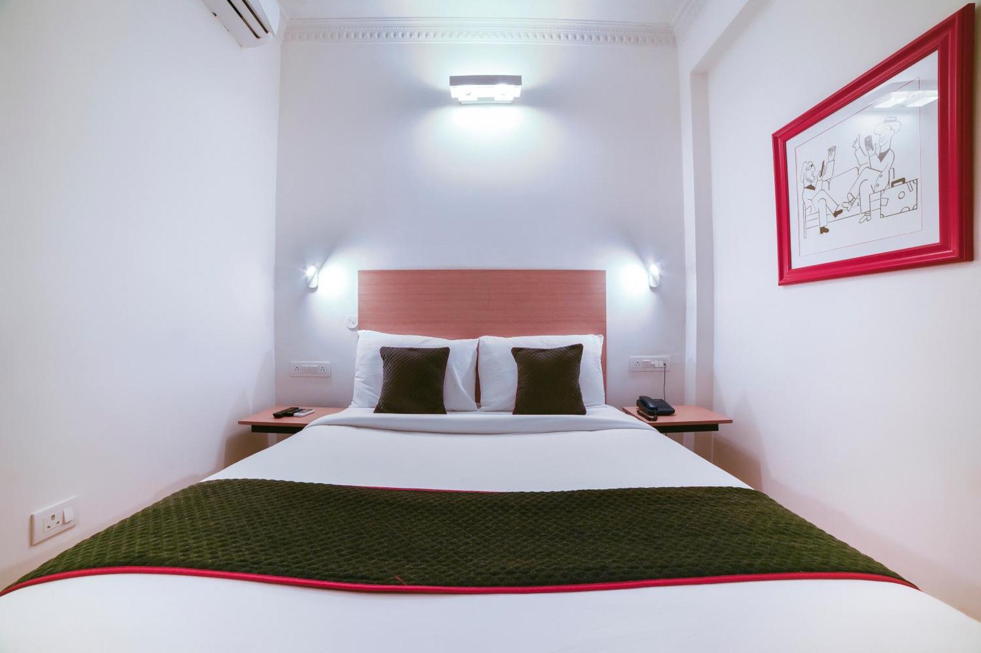 Collection O Vadapalani Hotel Chennai Ngoại thất bức ảnh