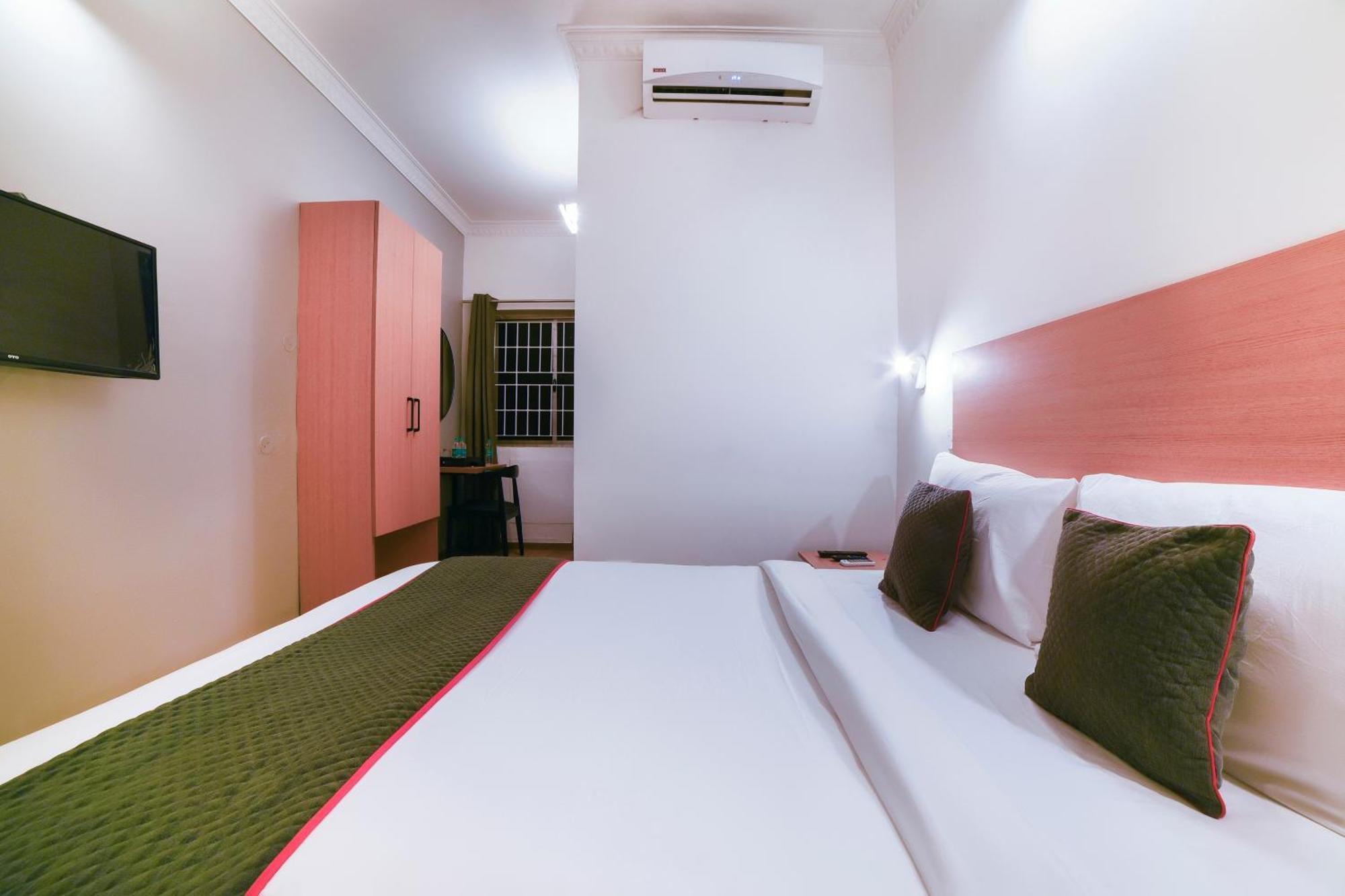 Collection O Vadapalani Hotel Chennai Ngoại thất bức ảnh